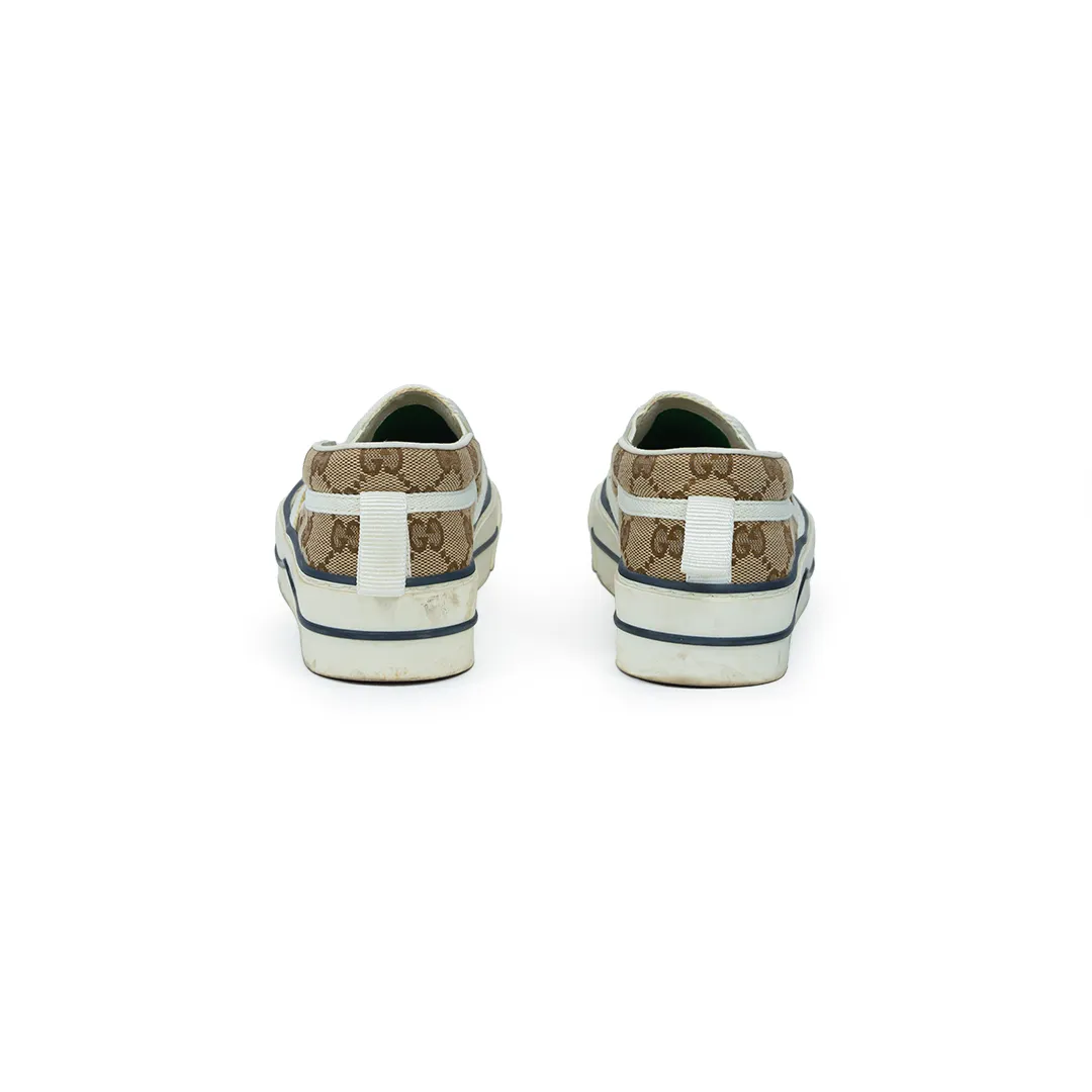 1977 SLIP ON SNEAKERS