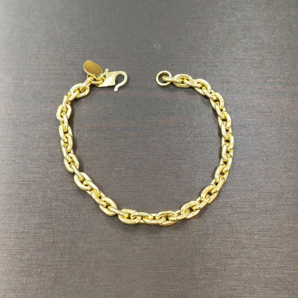 22k / 916 Gold Hollow Wan zi Bracelet by Best Gold Shop
