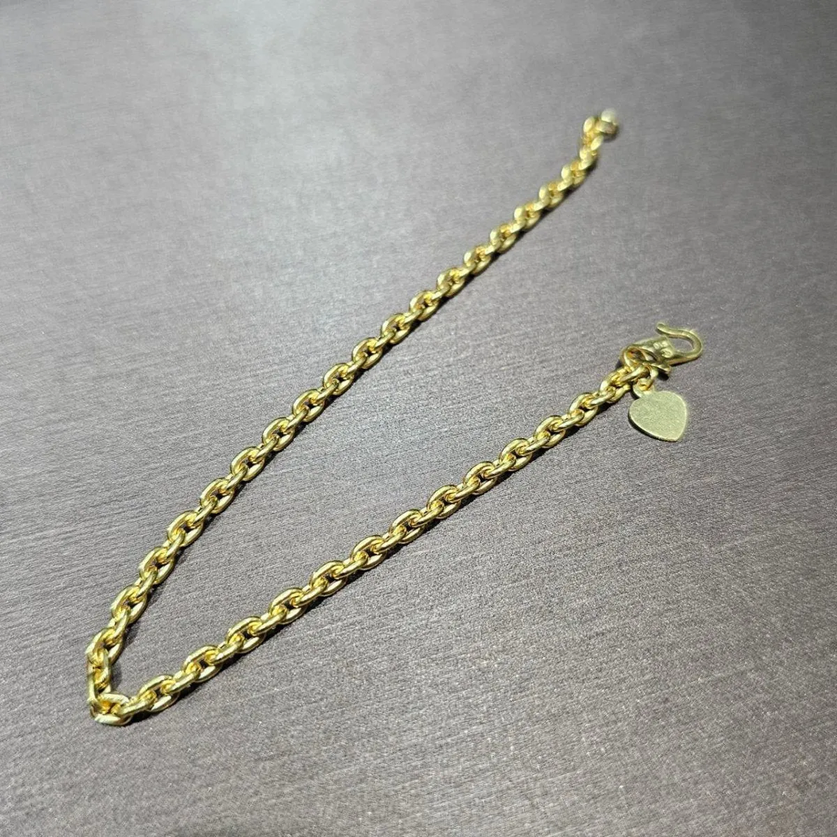 22k / 916 Gold Hollow Wan zi Bracelet by Best Gold Shop