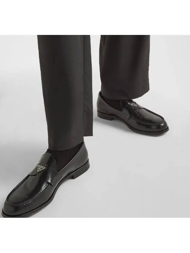 Brushed Leather Loafers Brown