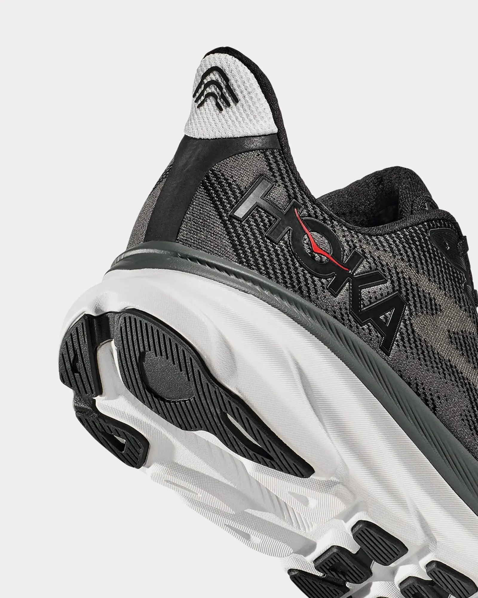 Clifton 9 Black / Outer Orbit Running Shoes