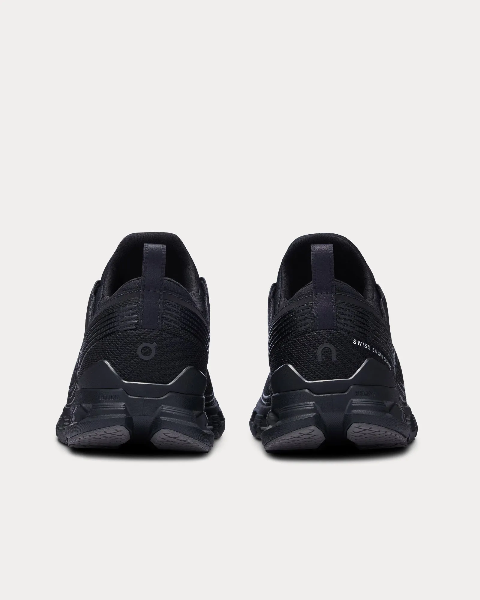 Cloud X Z5 All Black Running Shoes