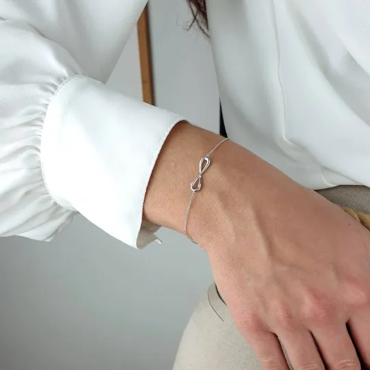 Infinity simple gold bracelet