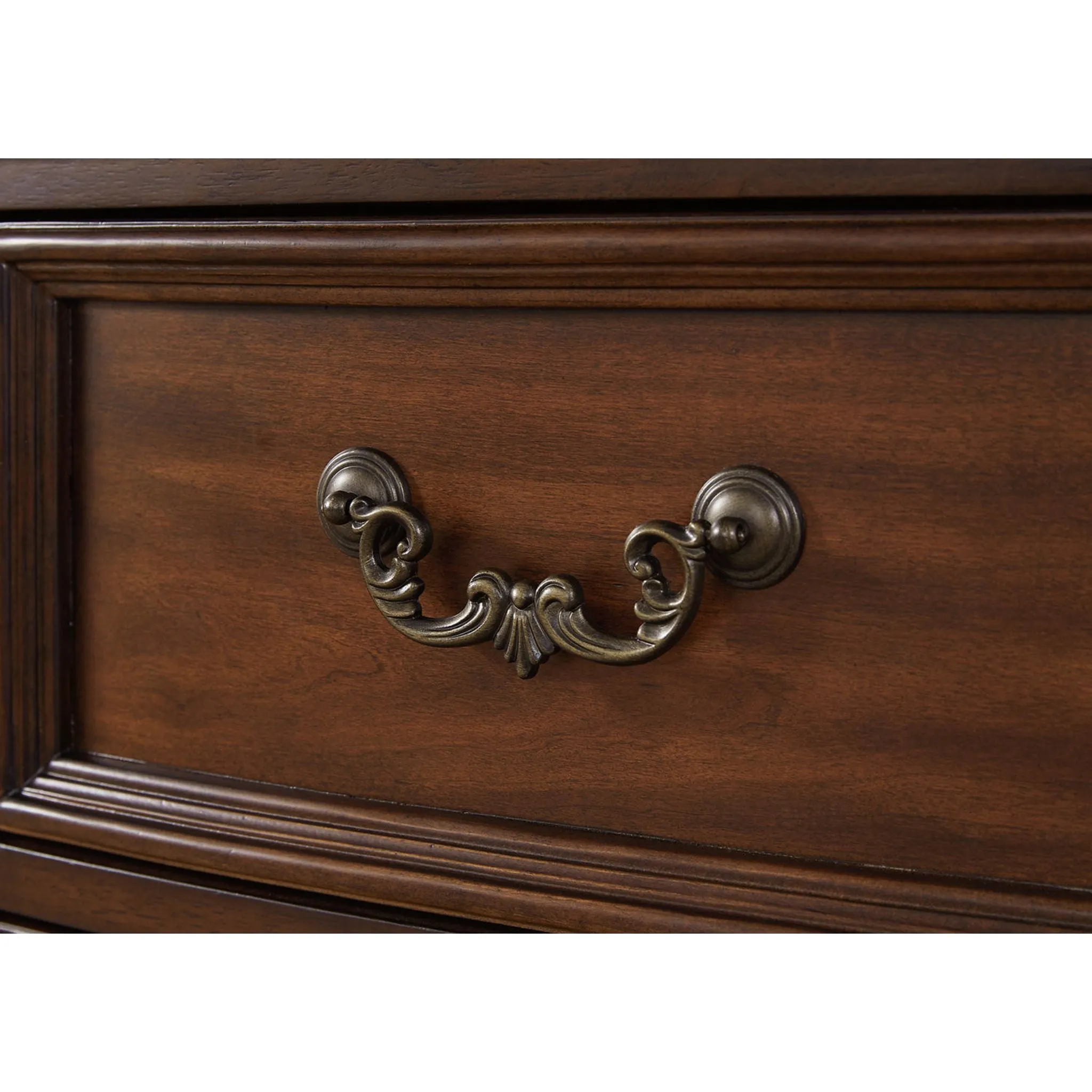 Lavinton Dresser and Mirror
