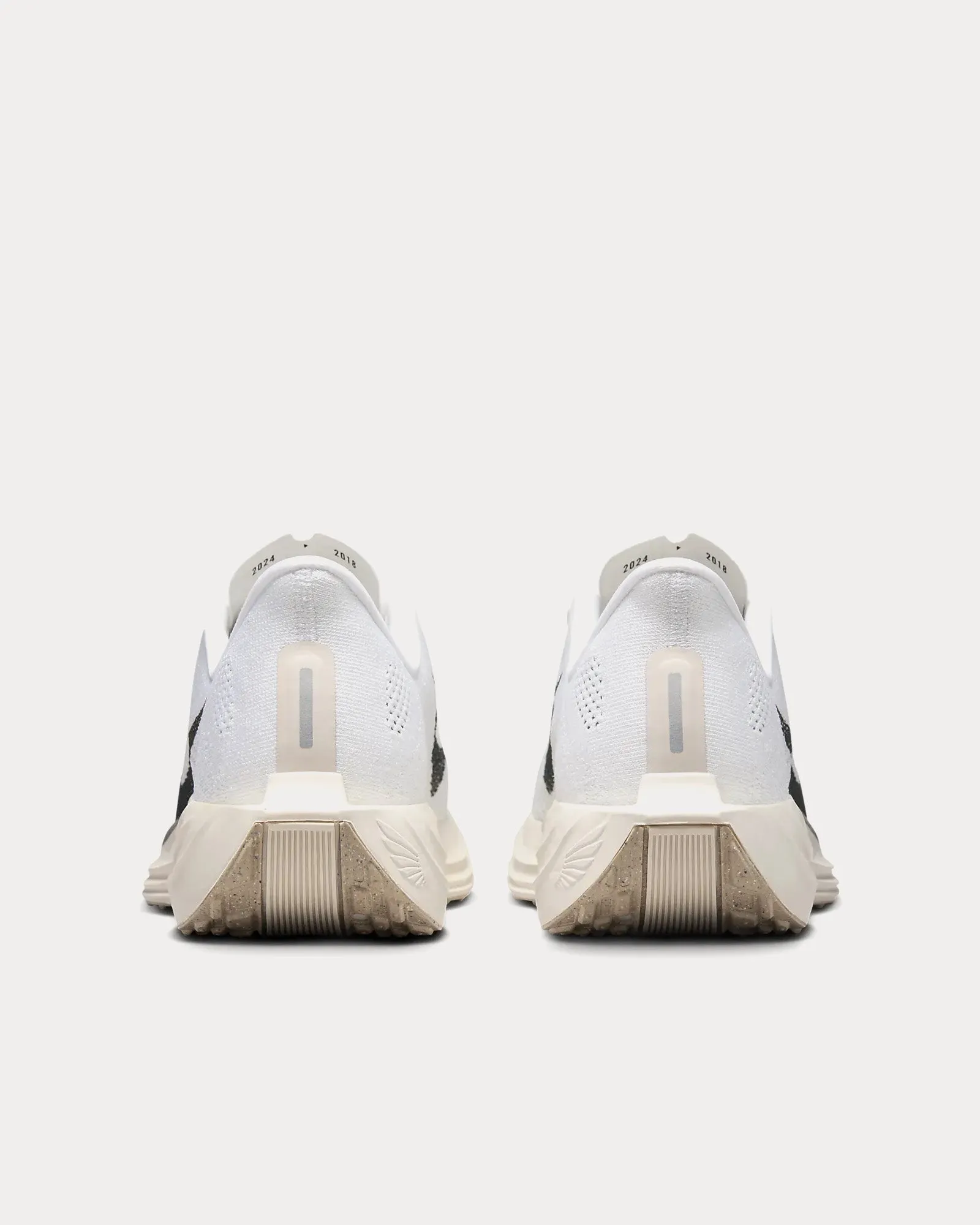 Pegasus Plus White / Sail / Light Orewood Brown / Anthracite Running Shoes