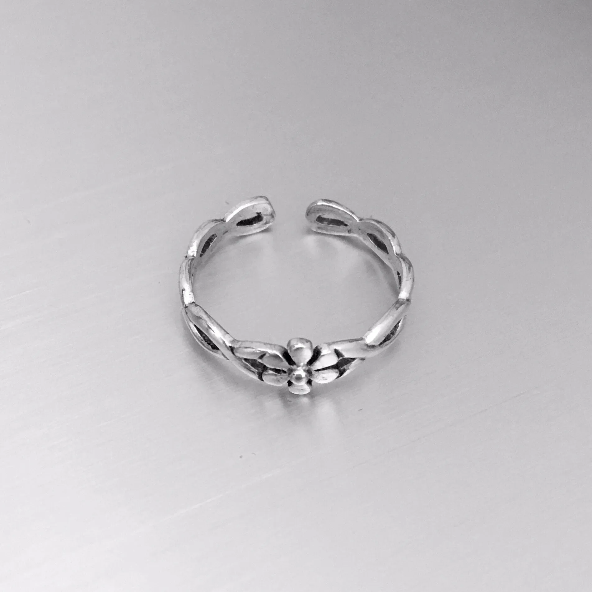 Sterling Silver Adjustable Flower with Braided Band Toe Ring, Boho Ring, Silver Ring, Flower Ring