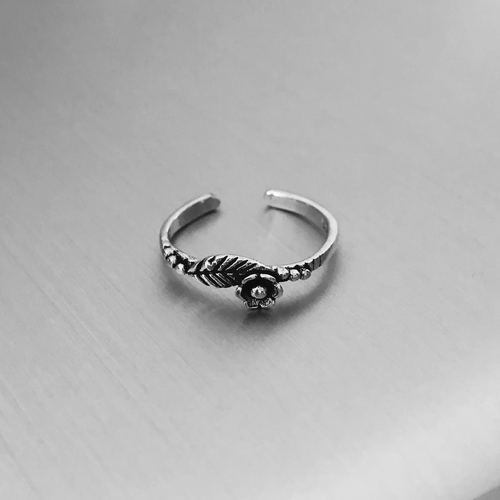 Sterling Silver Rose with Leaf Toe Ring