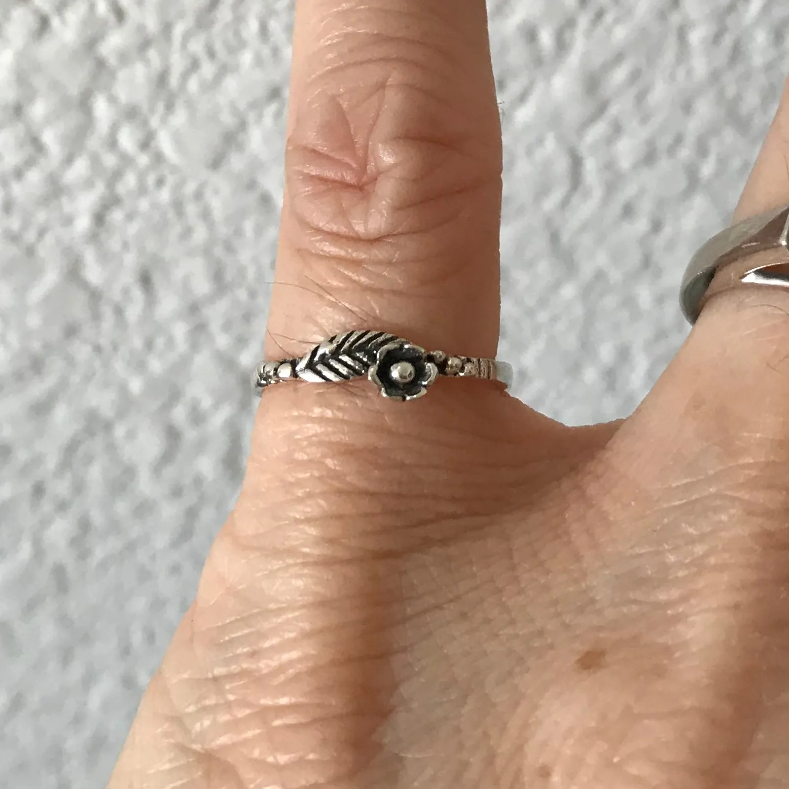 Sterling Silver Rose with Leaf Toe Ring