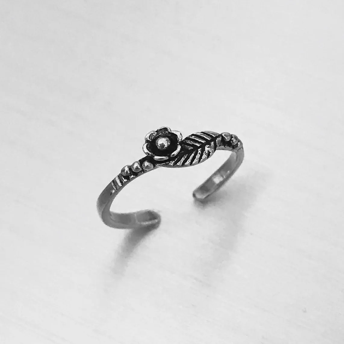 Sterling Silver Rose with Leaf Toe Ring
