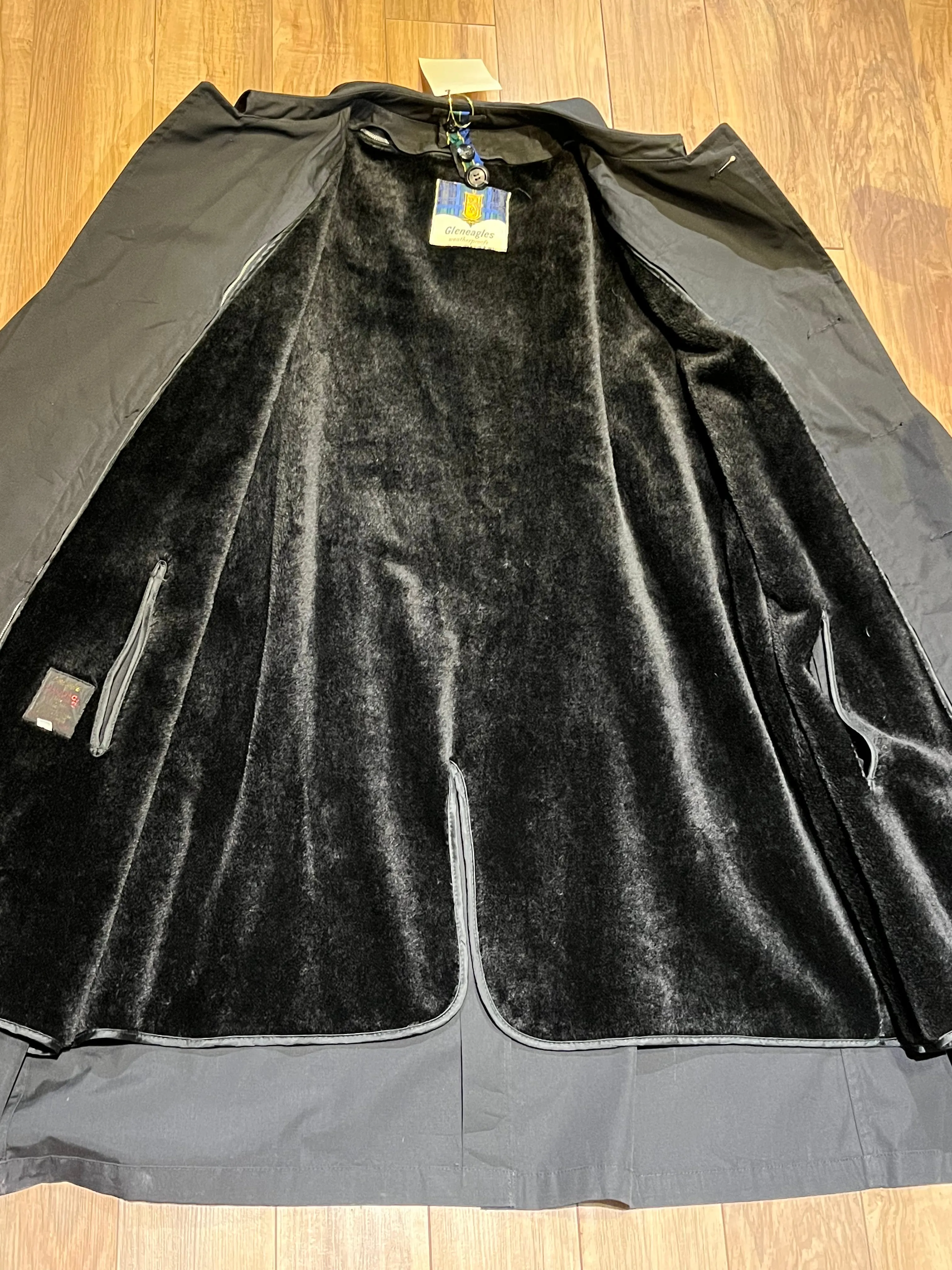 Vintage 60’s NWOT Gleneagles Weatherproofs Black Trench Coat with Callalpaca Alpaca Wool Lining, Size 46