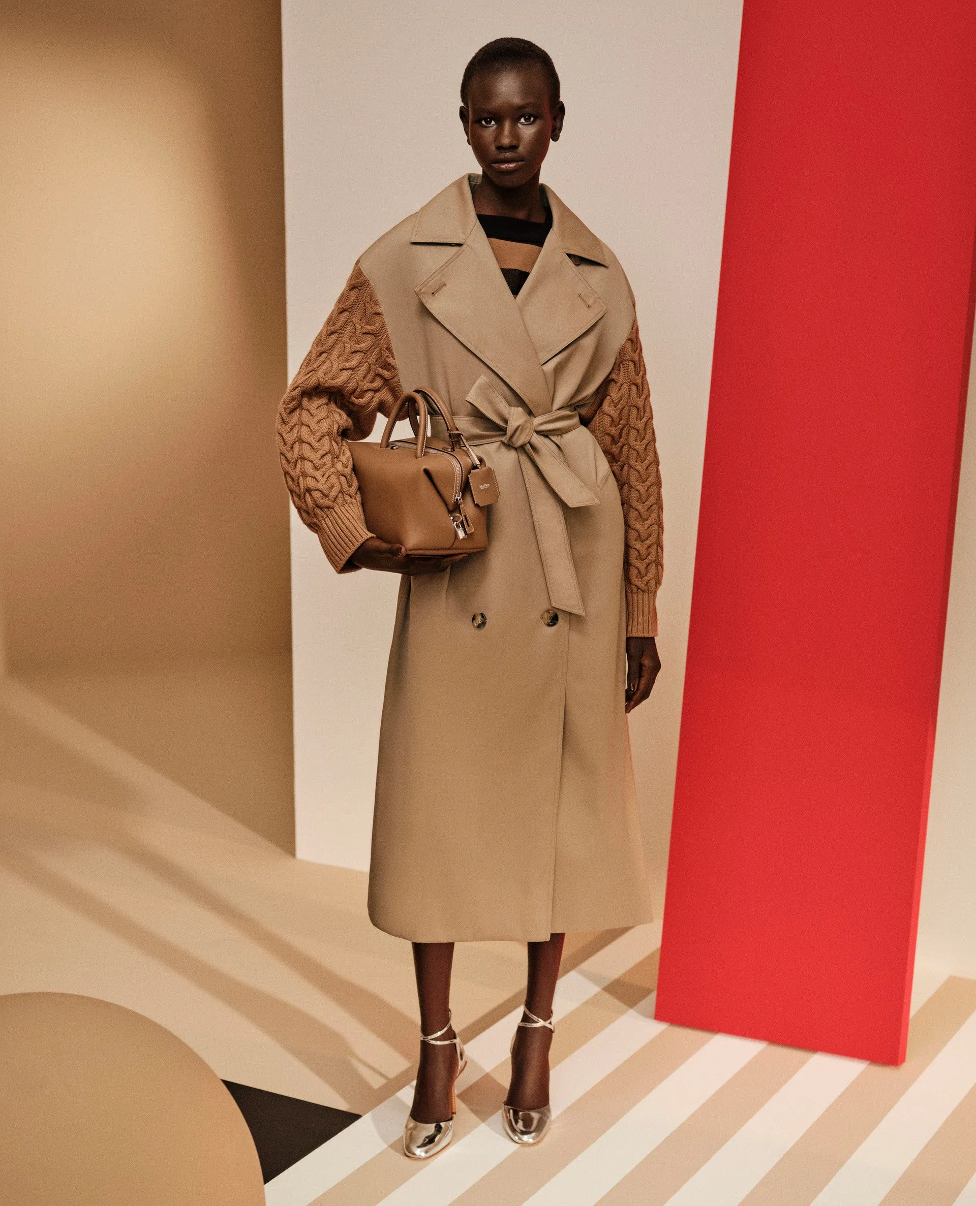 Water-repellent gabardine trench coat